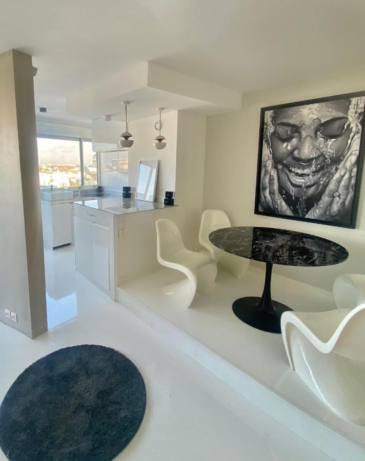 14Eme Et Der Etage "Arty" Avec 2 Chambres Et Vue Panoramique ! Créteil Екстериор снимка