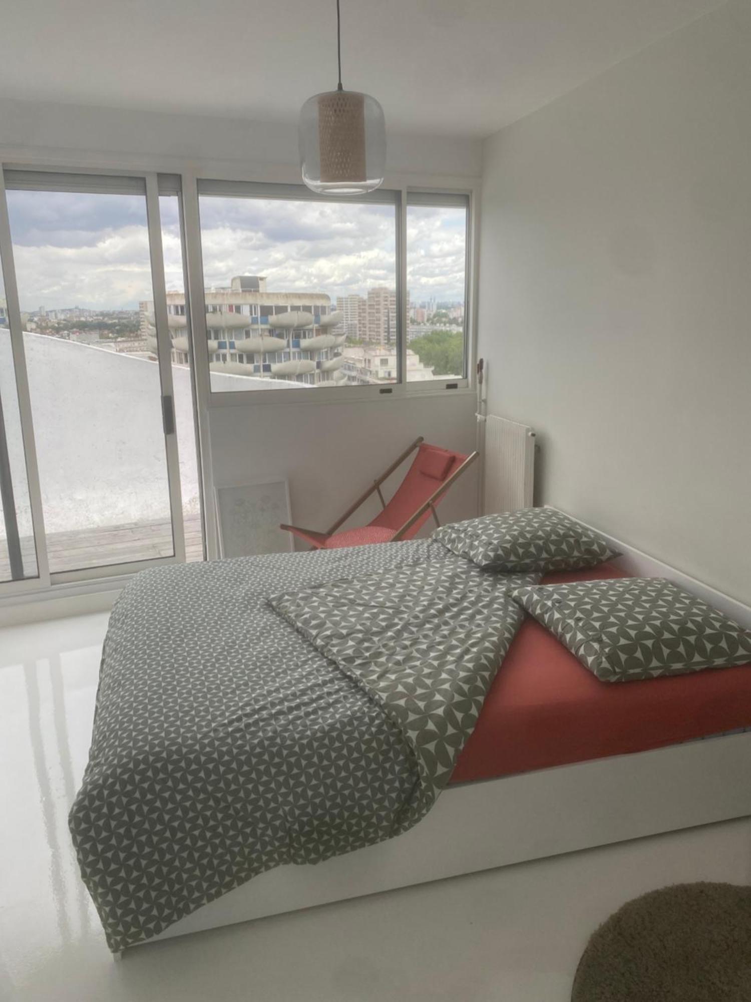 14Eme Et Der Etage "Arty" Avec 2 Chambres Et Vue Panoramique ! Créteil Екстериор снимка